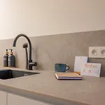 Turtle Beach, Apartment