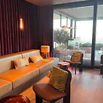 Turtle Beach, Apartment Ostend